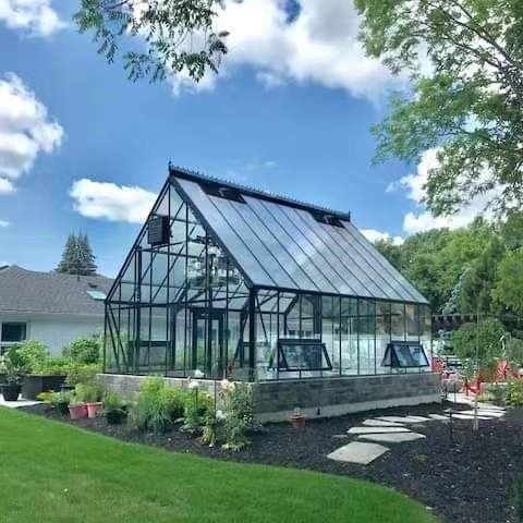 Mini hivernacle intel·ligent